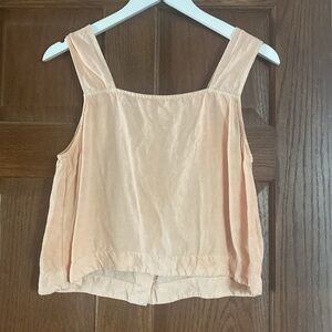 Madewell tank with button detail on back